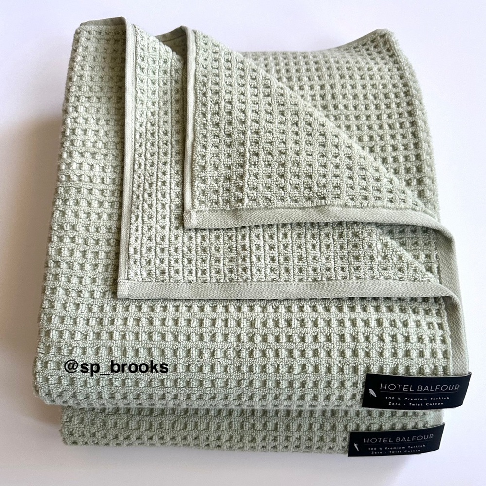 🎁2PC Hotel Balfour Light Mint Green Bath Towels - Turkish Cotton